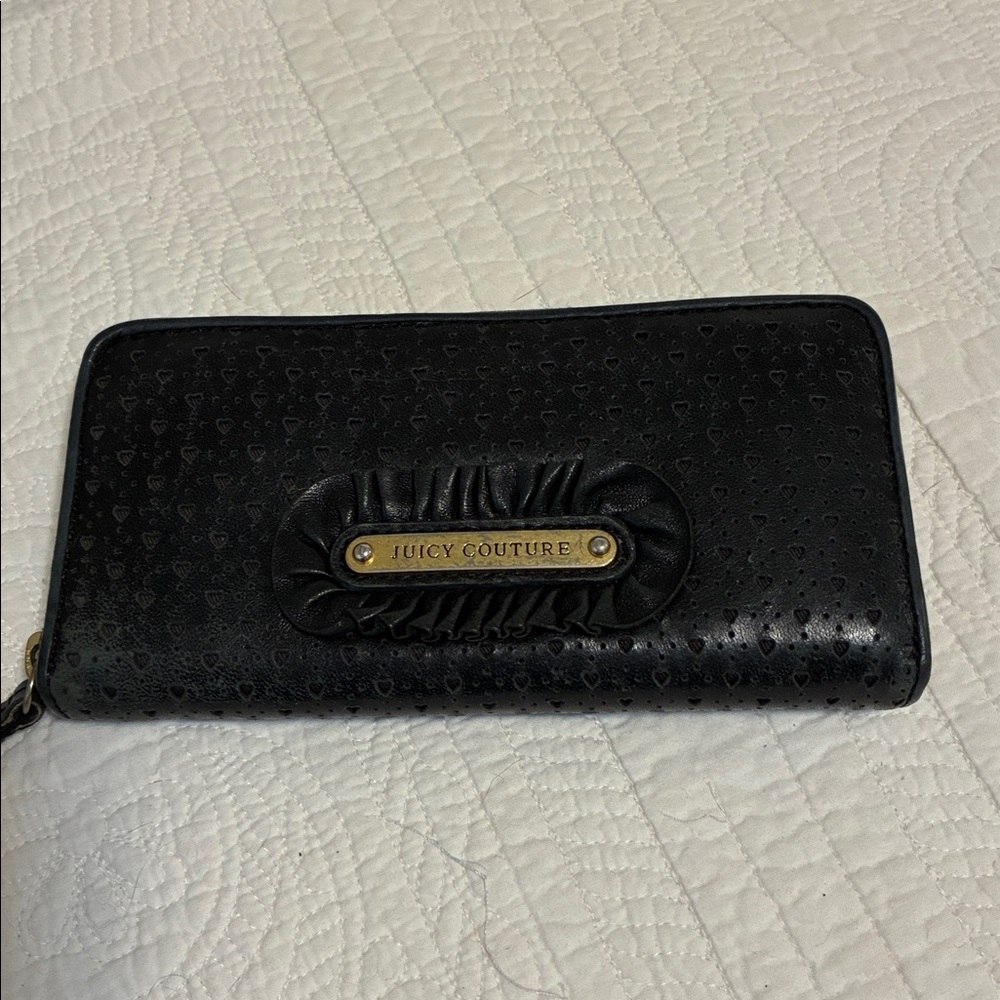 Juicy Couture Black Leather Textured Wallet